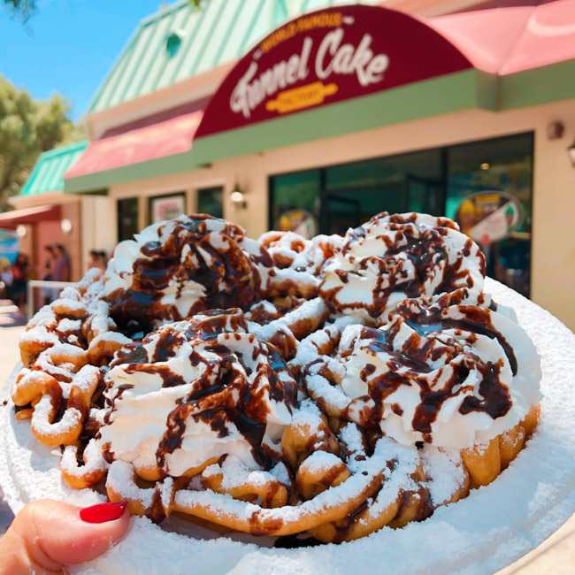 Best Things to Eat at Six Flags Magic Mountain